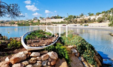 Herverkoop - Bungalow - Orihuela Costa - Villamartin