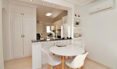 Herverkoop - Bungalow - Orihuela Costa - Villamartin