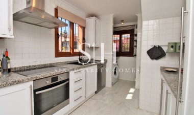 Återförsäljning - Villa - San Miguel de Salinas