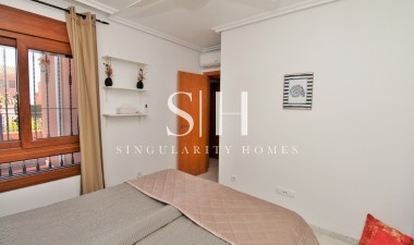 Återförsäljning - Villa - San Miguel de Salinas