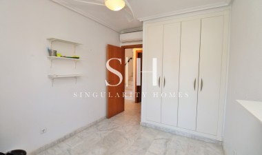 Återförsäljning - Villa - San Miguel de Salinas