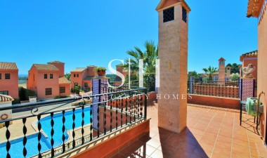 Återförsäljning - Villa - San Miguel de Salinas