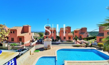 Återförsäljning - Villa - San Miguel de Salinas