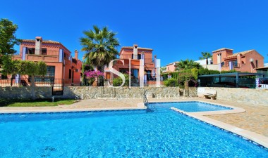 Återförsäljning - Villa - San Miguel de Salinas