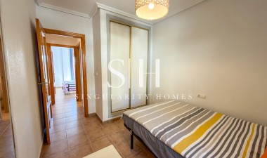 Odsprzedaż - Mieszkanie w bloku - Orihuela Costa - La Florida