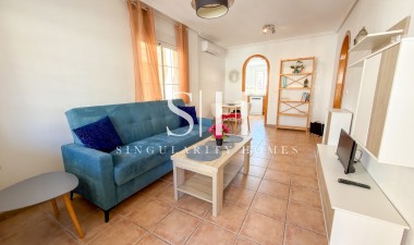 Odsprzedaż - Mieszkanie w bloku - Orihuela Costa - La Florida