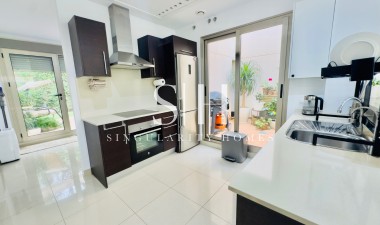 Resale - House - Orihuela Costa - Punta Prima