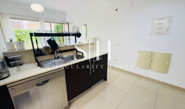 Resale - House - Orihuela Costa - Punta Prima