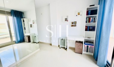 Resale - House - Orihuela Costa - Punta Prima