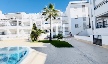 Herverkoop - Appartement / flat - Mar Azul - La Veleta Torrevieja - Costa Blanca