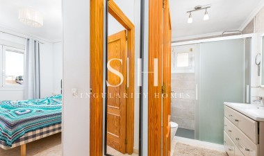 Resale - Villa - Torrevieja - Costa Blanca