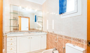 Resale - Villa - Torrevieja - Costa Blanca