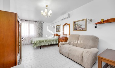 Herverkoop - Huis - Torrevieja - Calas Blanca