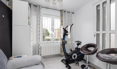 Herverkoop - Huis - Torrevieja - Calas Blanca