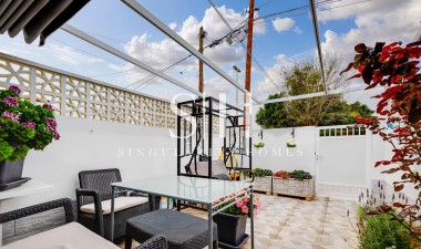 Herverkoop - Huis - Torrevieja - Calas Blanca