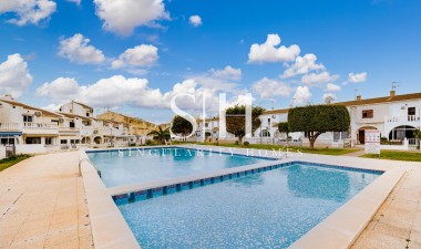 Herverkoop - Huis - Torrevieja - Calas Blanca