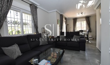 Reventa - Villa - Orihuela Costa - Costa Blanca