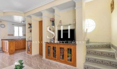 Herverkoop - Villa - Orihuela Costa