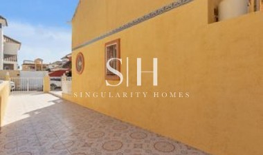 Herverkoop - Villa - Orihuela Costa