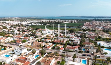 Resale - Villa - Ciudad Quesada