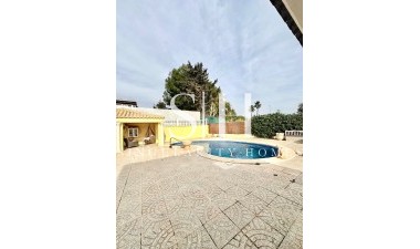 Herverkoop - Villa - Campoamor - Costa Blanca