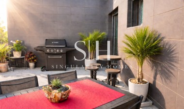 Återförsäljning - Villa - Orihuela Costa - Costa Blanca