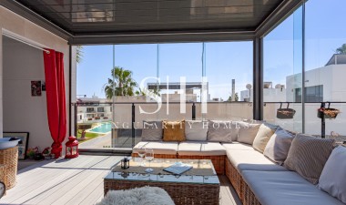 Återförsäljning - Villa - Orihuela Costa - Costa Blanca