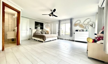 Перепродажа - Villa - Catral - Costa Blanca