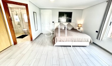 Перепродажа - Villa - Catral - Costa Blanca