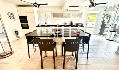 Odsprzedaż - Villa - Catral - Costa Blanca