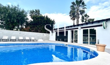 Odsprzedaż - Villa - Catral - Costa Blanca