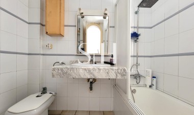 Перепродажа - Квартира / квартира - Torrevieja - Playa De La Mata