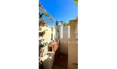 Resale - Villa - Orihuela Costa - La Regia