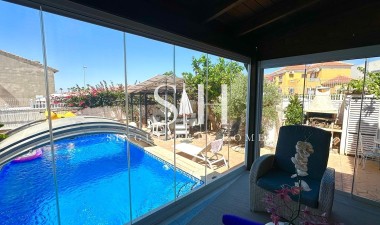 Resale - Villa - Orihuela Costa - La Regia