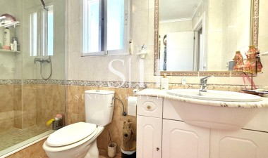 Resale - Villa - Orihuela Costa - La Regia