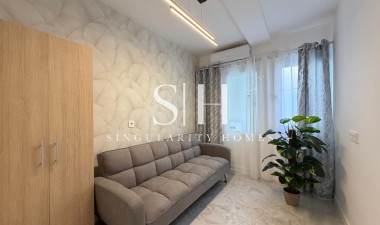 Odsprzedaż - Mieszkanie w bloku - Torrevieja - Estacion De Autobuses