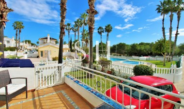 Перепродажа - Casa - Orihuela Costa - Los Dolses
