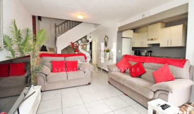 Перепродажа - Casa - Orihuela Costa - Los Dolses