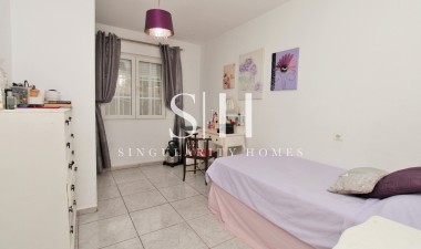 Перепродажа - Casa - Orihuela Costa - Los Dolses