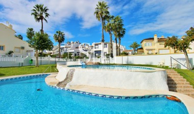 Перепродажа - Casa - Orihuela Costa - Los Dolses