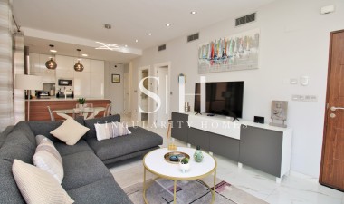 Odsprzedaż - Villa - Orihuela Costa - Villamartin