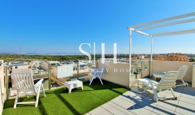 Odsprzedaż - Villa - Orihuela Costa - Villamartin