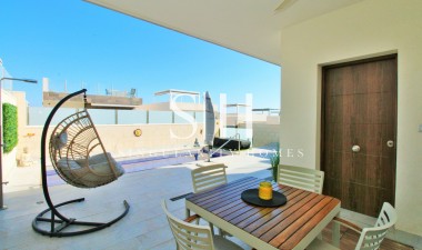 Odsprzedaż - Villa - Orihuela Costa - Villamartin