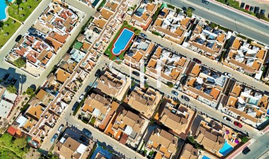 Resale - House - Orihuela Costa - Playa Flamenca