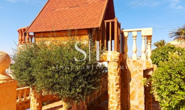 Återförsäljning - Villa - Torrevieja - Costa Blanca