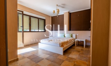 Resale - Villa - Orihuela Costa - Costa Blanca
