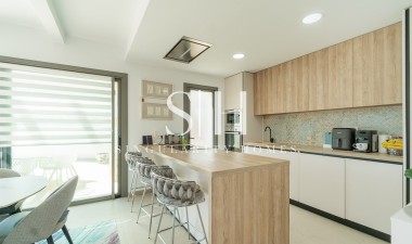 Перепродажа - Villa - Orihuela Costa - Costa Blanca