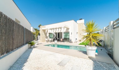 Перепродажа - Villa - Orihuela Costa - Costa Blanca