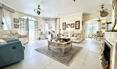 Перепродажа - Villa - Pilar de la Horadada - Inland