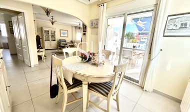 Перепродажа - Villa - Pilar de la Horadada - Inland